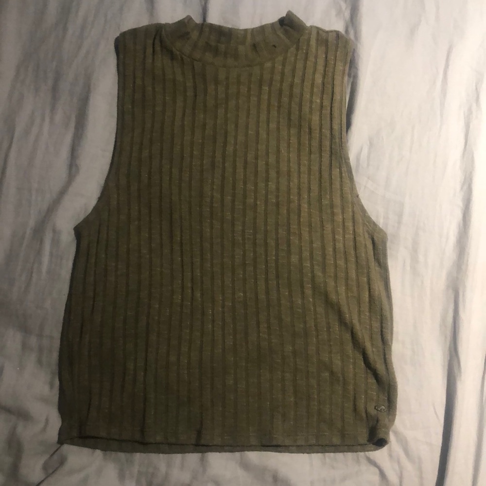 women’s green tanktop